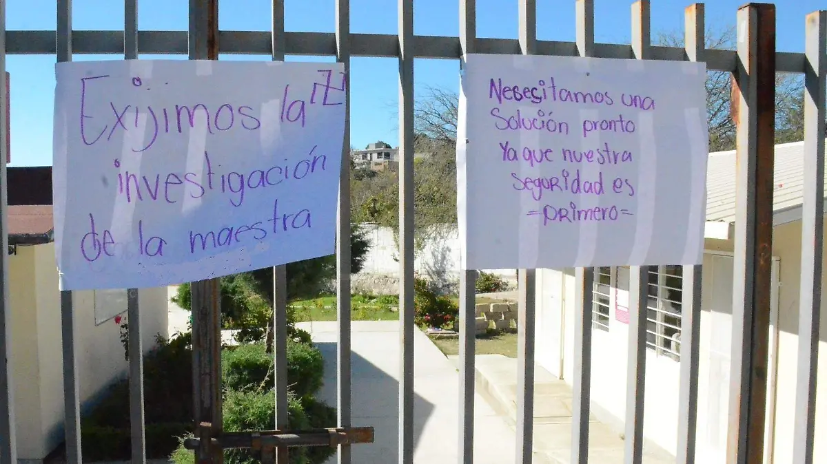 USEBEQ pide a padres de familia que no cierren escuelas para hacer peticiones.  Foto Archivo.